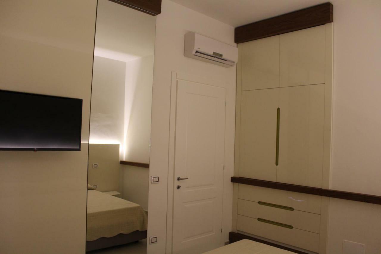 Villa Minerva Family Relais อเลซิโอ ภายนอก รูปภาพ