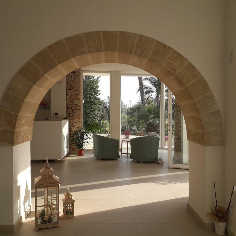 Villa Minerva Family Relais อเลซิโอ ภายนอก รูปภาพ